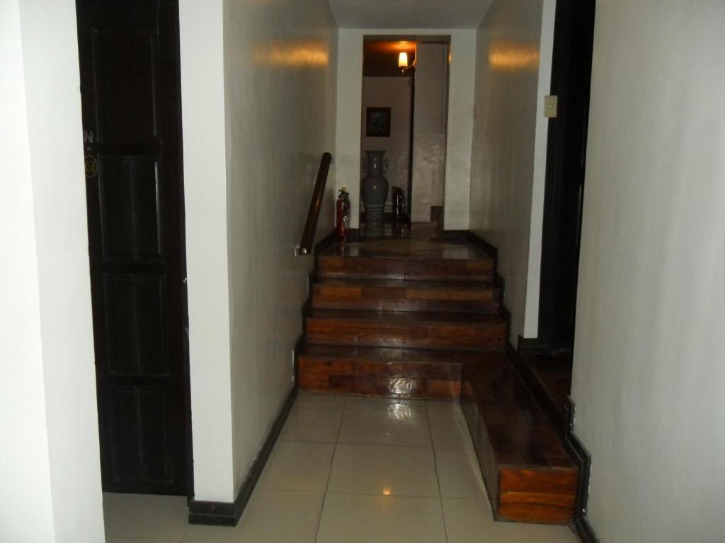 Tagaytay Econo Hotel Tagaytay City Ngoại thất bức ảnh