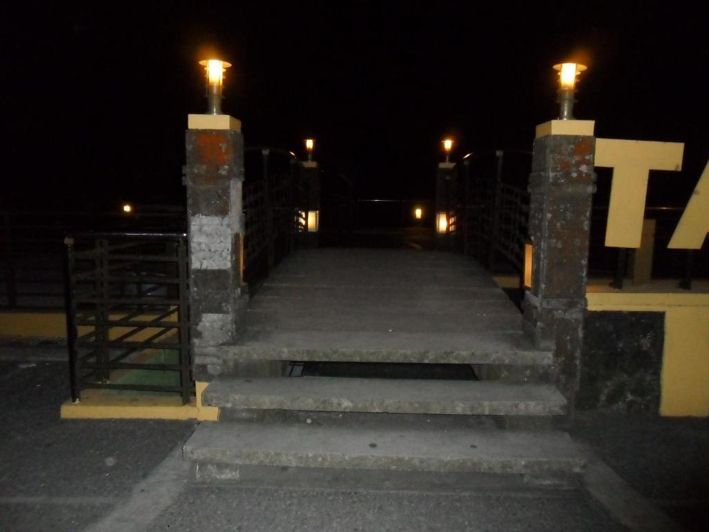 Tagaytay Econo Hotel Tagaytay City Ngoại thất bức ảnh