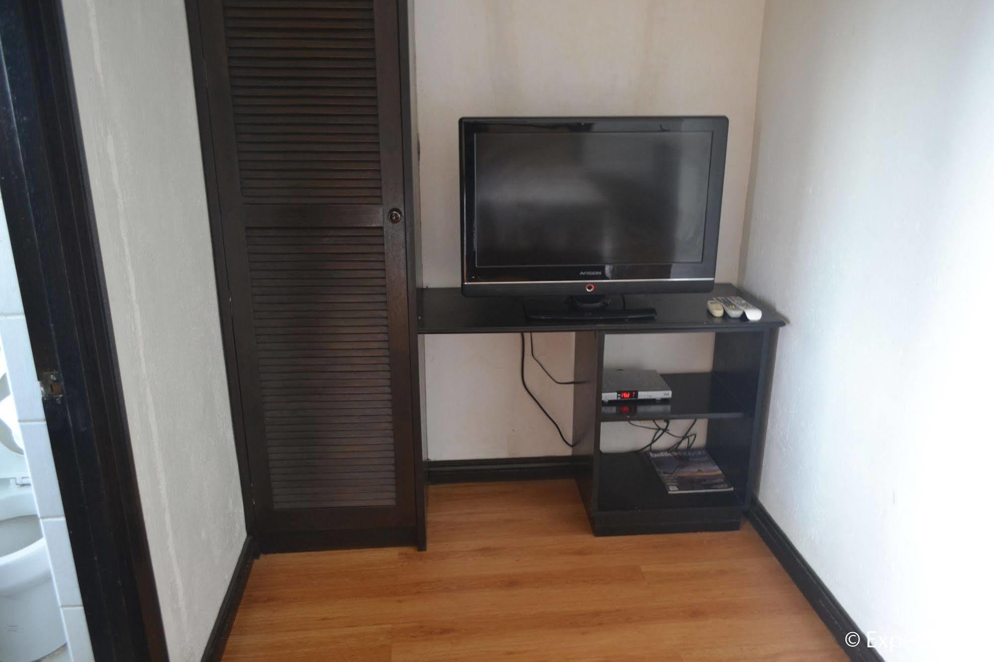 Tagaytay Econo Hotel Tagaytay City Ngoại thất bức ảnh