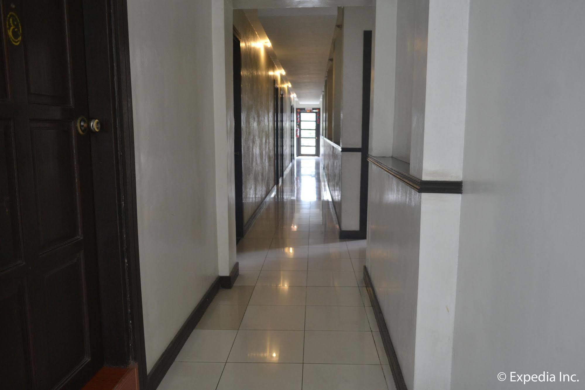 Tagaytay Econo Hotel Tagaytay City Ngoại thất bức ảnh