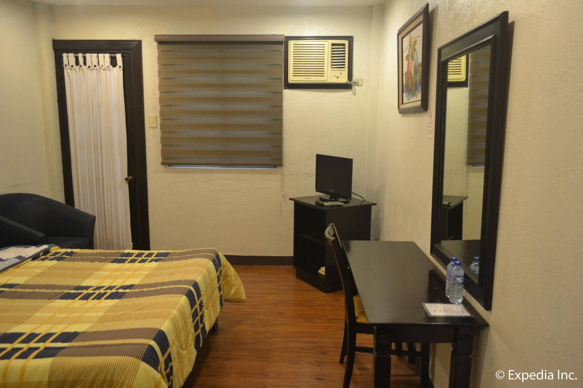 Tagaytay Econo Hotel Tagaytay City Ngoại thất bức ảnh