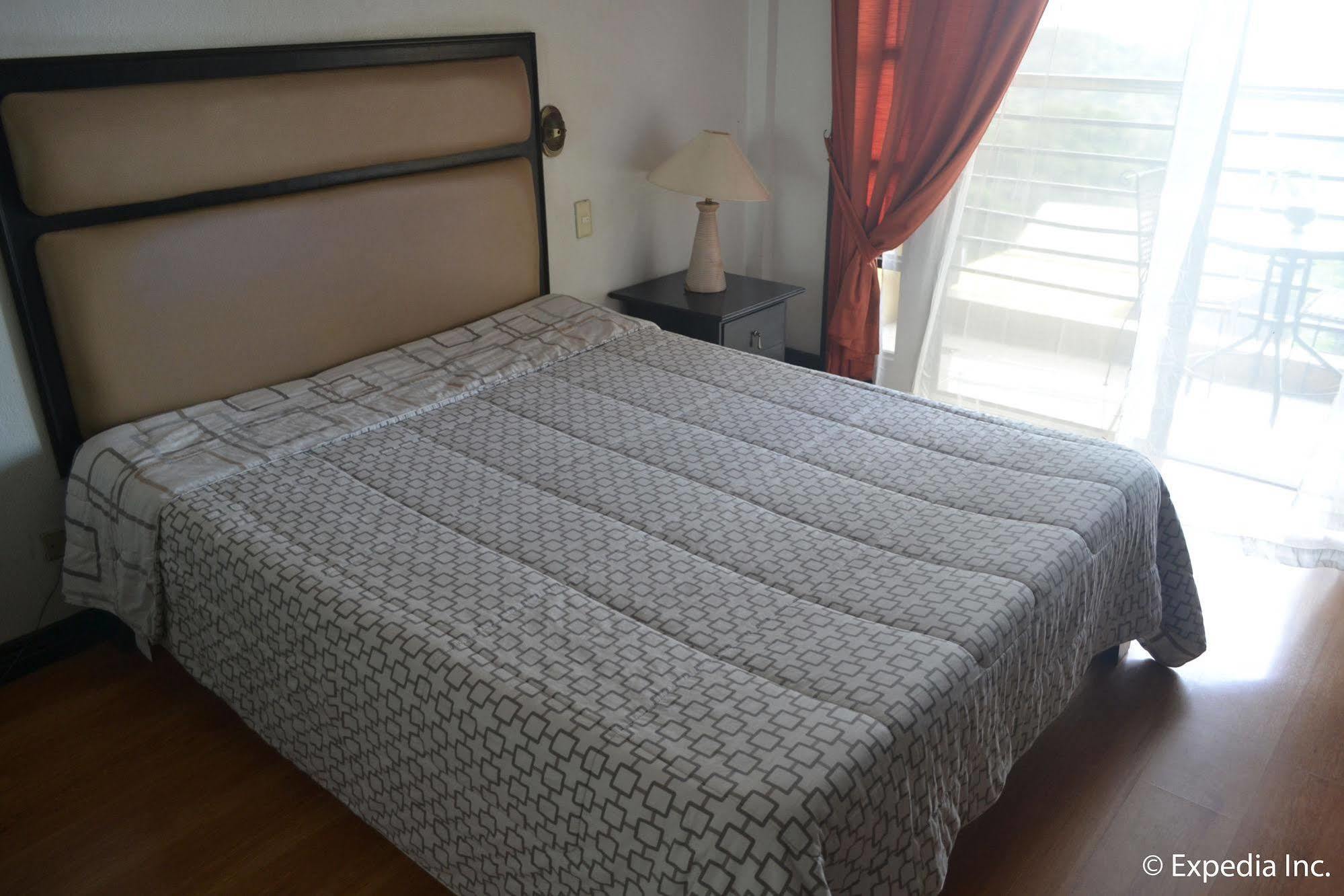 Tagaytay Econo Hotel Tagaytay City Ngoại thất bức ảnh